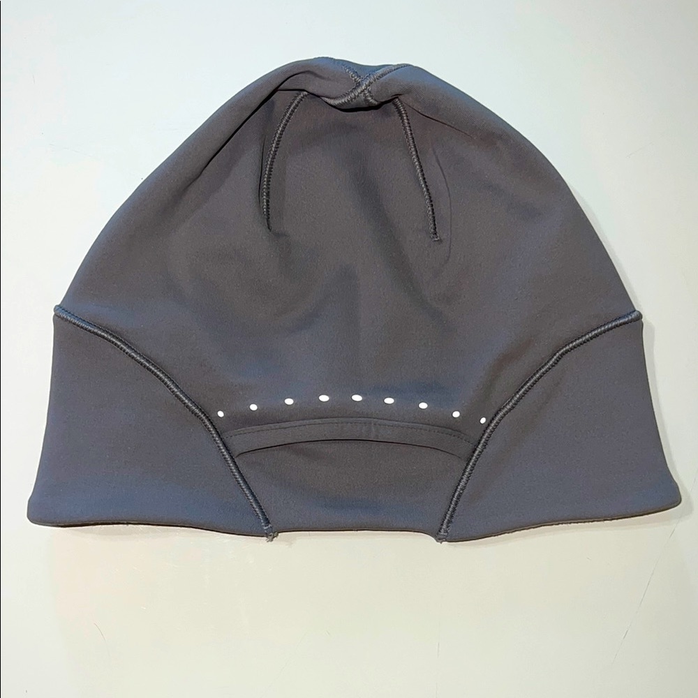 Lululemon Womens Run for It All Beanie, Ponytail Hat, Gull Grey, O/S